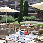 Aparthotel The Originals Residence, Les Strelitzias Juan-les-Pins