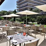 The Originals Residence, Les Strelitzias Aparthotel 4*