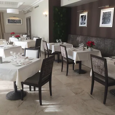 The Originals Residence, Les Strelitzias 4* Juan-les-Pins