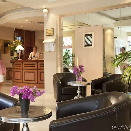 Lägenhetshotell The Originals Residence, Les Strelitzias