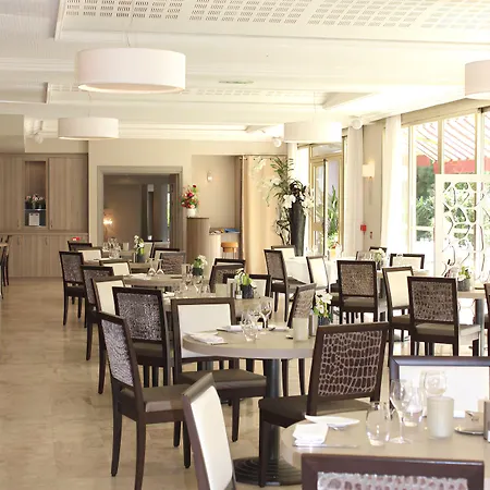 The Originals Residence, Les Strelitzias Aparthotel