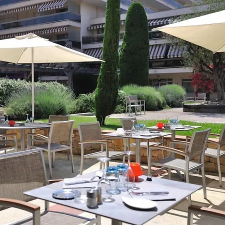 Apart-hotel The Originals Residence, Les Strelitzias Juan-les-Pins