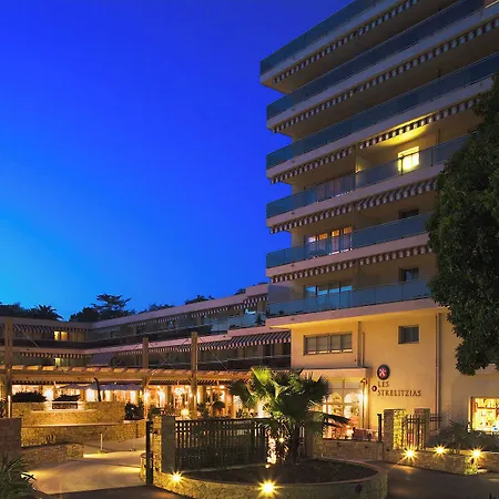 The Originals Residence, Les Strelitzias 4*