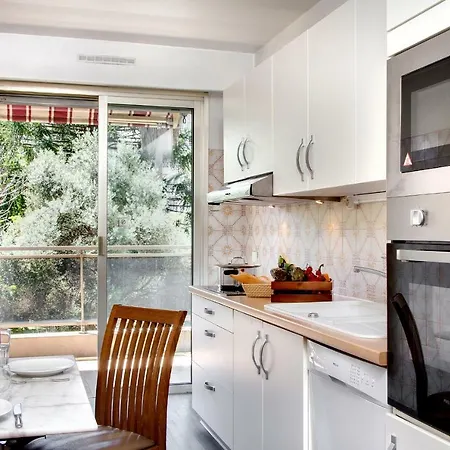 The Originals Residence, Les Strelitzias Apart-hotel Juan-les-Pins