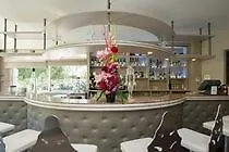 Apart-hotel The Originals Residence, Les Strelitzias